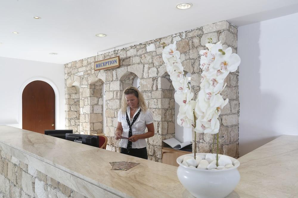 Kapetanios Aqua Resort Coral Bay Luaran gambar